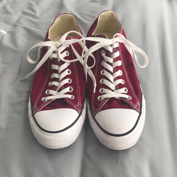 Converse Shoes - Maroon Converse
